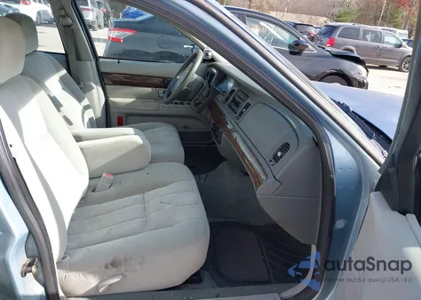 2005 Mercury Grand Marquis Gs из США, поврежденный, VIN 2MEFM74WX5X665582